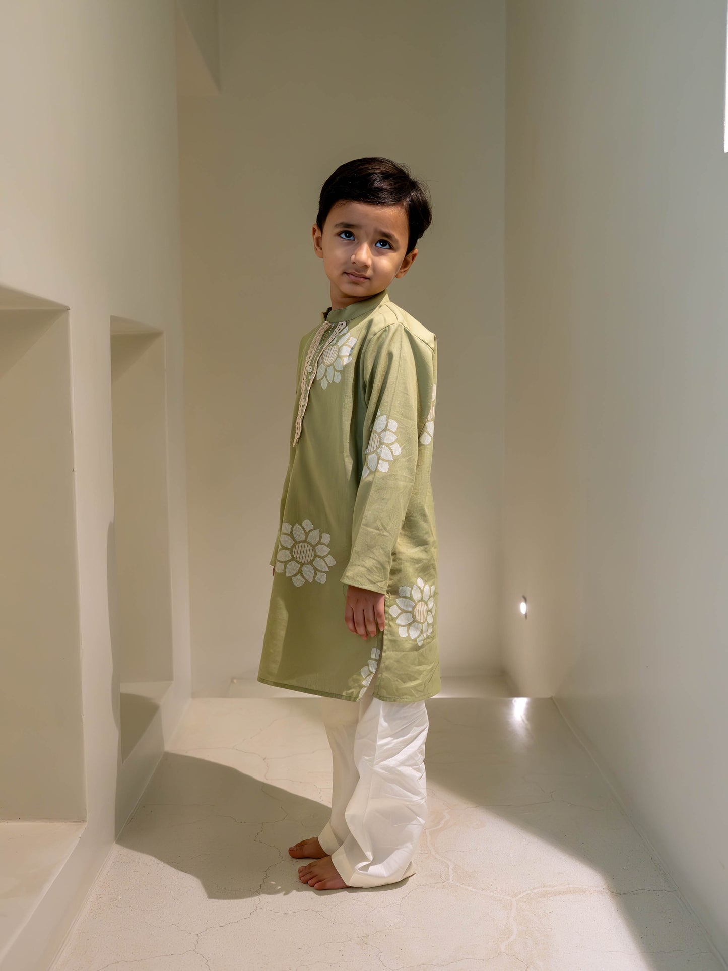 Gulbahar Boys Green Kurta Set