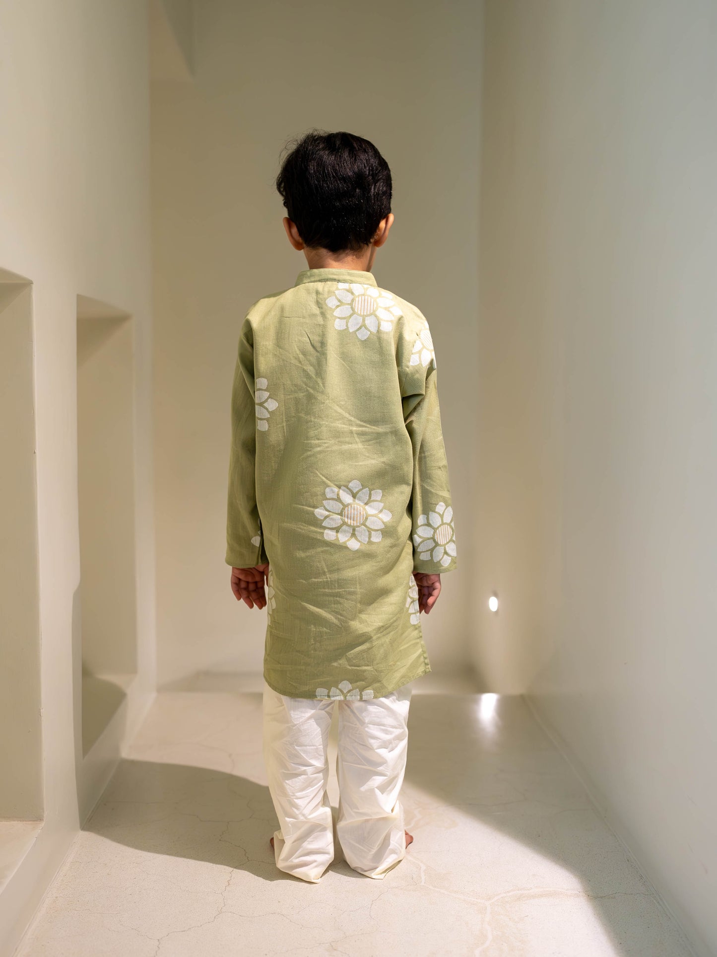 Gulbahar Boys Green Kurta Set
