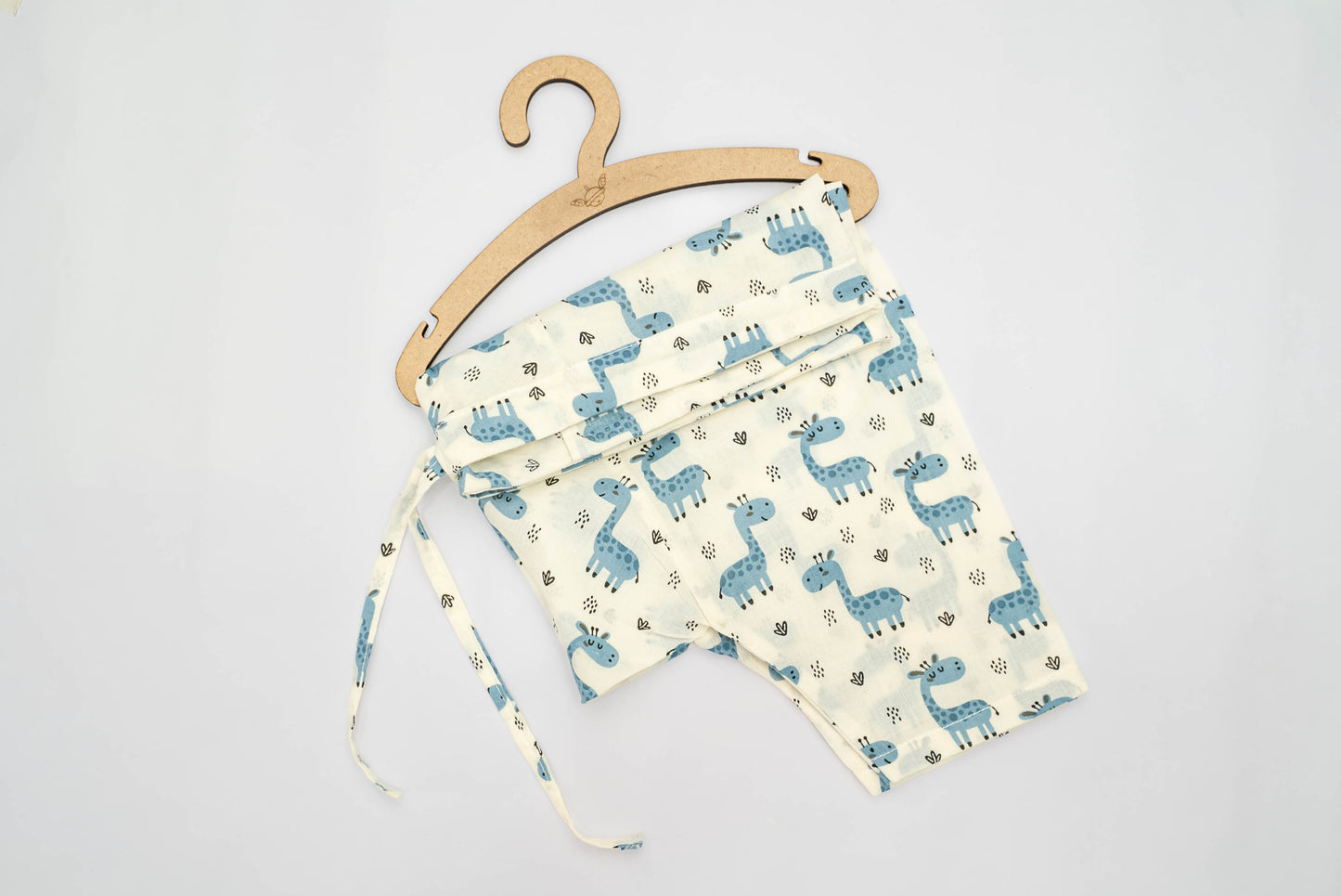 Blue Giraffe Infants Cord Set